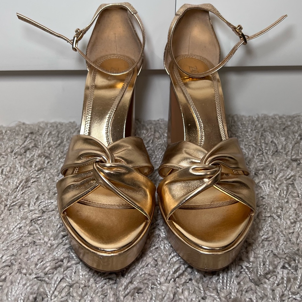 Elegant Gold Women's Platform Heels